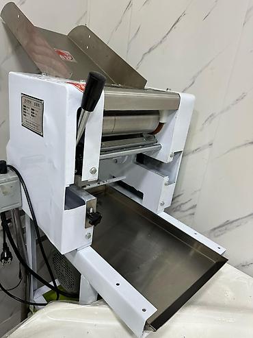 Другая техника для кухни: Продаю тестораскаточную машинку .220v/380v лапшарезка. лагмано — 7