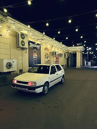 bmw x2: Volkswagen Golf: 1994 г., 1.6 л, Механика, Бензин, Хэтчбэк — 1
