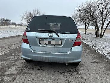 Honda: Honda Fit: 2003 г., 1.3 л, Вариатор, Бензин, Хэтчбэк — 5