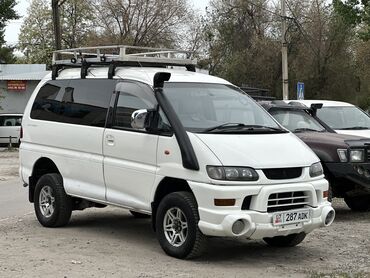 делика паджеро: Mitsubishi Delica: 2004 г., 3 л, Автомат, Газ