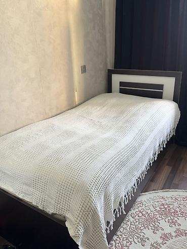 işlenmiş kravatlar: Krovat,ela veziyyetde,matras demek olarki istifade olunmayib.150 manat — 2