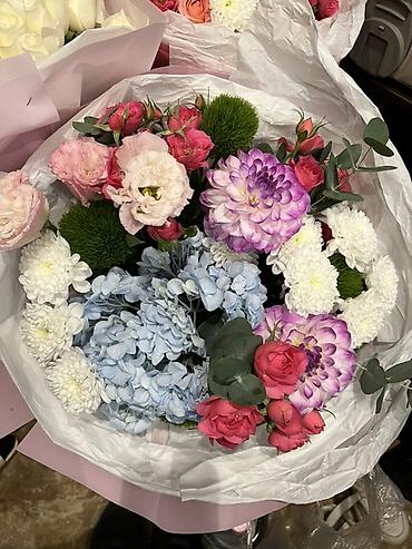 Декоративдик гүлдөр: Срочно продаю 
Состояние букета хорошее — 1