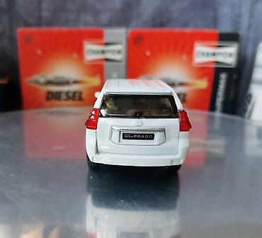 Avtomobil modelləri: Toyota, 2009 il, 1:43, Dəmir, Ödənişli çatdırılma — 7