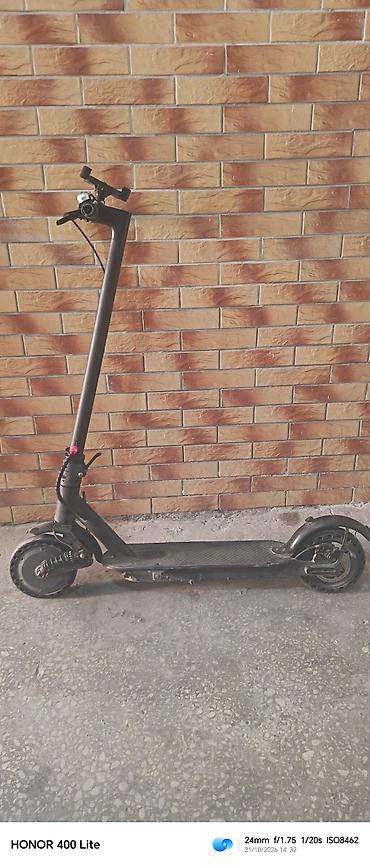 Электросамокаты: Işlenmis skuter mi m1. 15-20 km mesafe veriri. Hal hazirda işlekdir — 1