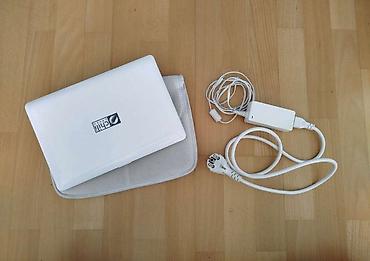 Ostali laptopovi i netbook računari: Kompaktan mini beli Laptop 10" sa punjacem i torbicom, donet iz — 4