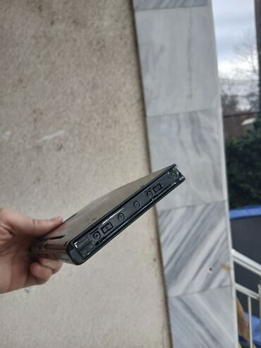 Nintendo Switch: Nintendo Switch konzola bez džojistika. Uz nindento ne ide originalni — 10