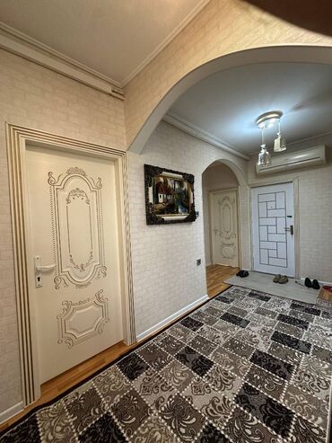 Köhnə tikili: Bakı, 4 otaqlı, Köhnə tikili, 110 kv. m — 18