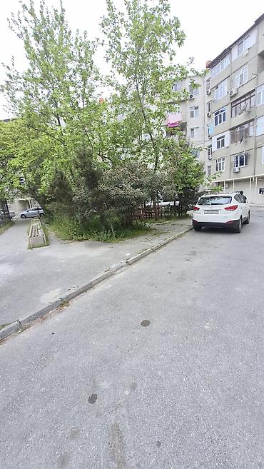 Daşınmaz əmlak: Bakı, 1 otaqlı, Köhnə tikili, m. Qara Qarayev, 35 kv. m — 8