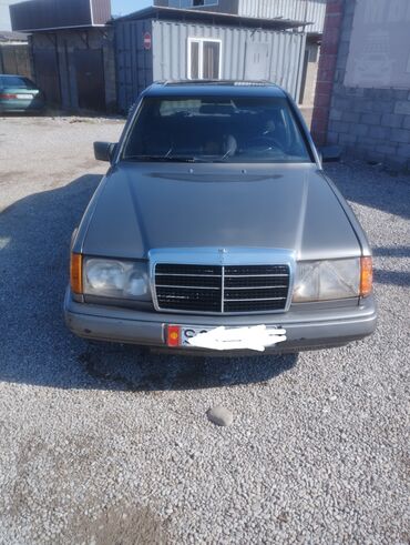 мерседес венс: Mercedes-Benz W124: 1988 г., 2.6 л, Механика, Бензин, Седан