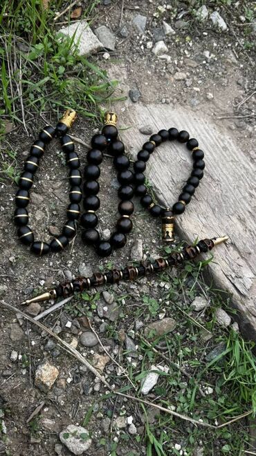 Təsbehlər: Təsbehlər hazər əldə var.
Çeşid çoxdu.
Çatdırılma edilir.
Əl işləridi — 12