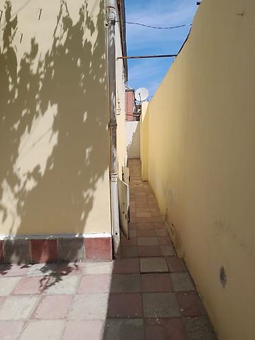 Həyət evləri və villaların satışı: 4 otaqlı, 90 kv. m, Kredit yoxdur, Orta təmir — 6
