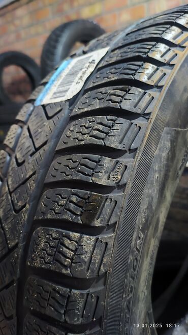 Шины: Шины 215 / 60 / R 16, Всесезонная, Комплект, Легковые, Pirelli