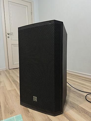 jbl 3: Активная акустическая система Electro-Voice ZLX-15BT серия ZLX) почти — 1