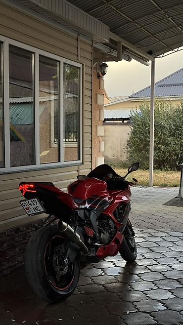 кавасаки ниндзя 250: Спортбайк Kawasaki Ninja ZX-6R 2016 года 636 кубов В идеальном — 2