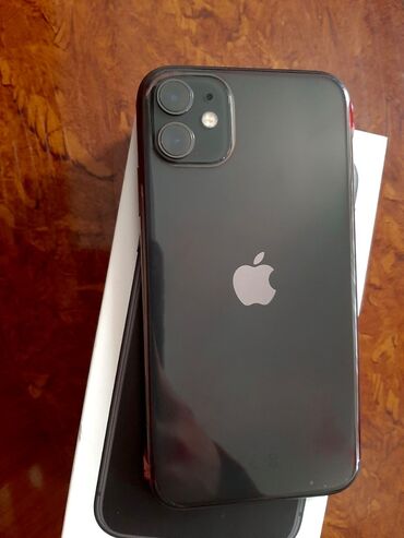 iphone 11 qara: IPhone 11, 128 GB, Jet Black, Face ID