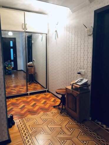 Köhnə tikili: Bakı, 3 otaqlı, Köhnə tikili, m. Gənclik, 110 kv. m -da lalafo.az — 9 Köhnə tikili: Bakı, 3 otaqlı, Köhnə tikili, m. Gənclik, 110 kv. m — 9