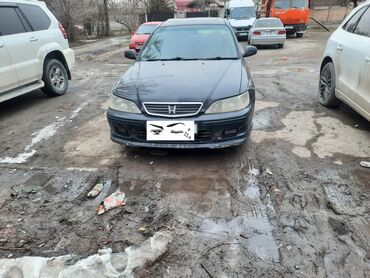 Honda: Honda Accord: 2001 г., 2 л, Автомат, Бензин, Хэтчбэк