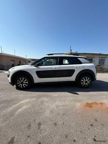 Citroen: Citroen C4: 1.2 l. | 2015 έ. 113000 km. SUV/4x4 — 5