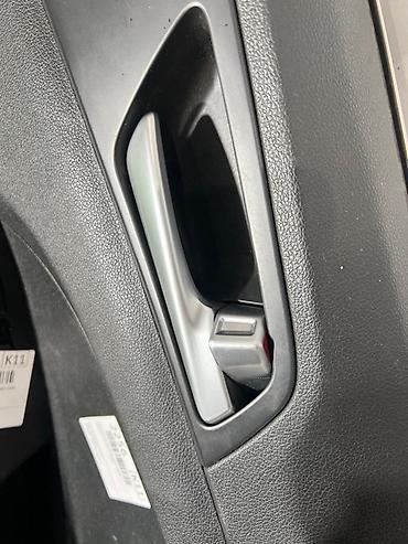 2016: Ручка двери внутренняя для Hyundai Tucson TL (3 поколение), год — 1