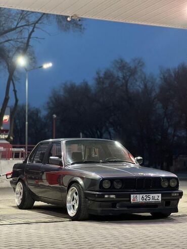 BMW 3 series: 1990 г., 2.5 л, Механика, Бензин, Седан