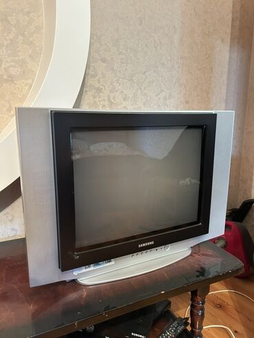 Saab: Б/у Телевизор Samsung 32" Платная доставка
