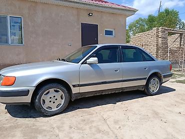 чехол на мопед: Audi 100: 1993 г., Механика, Бензин, Седан — 2