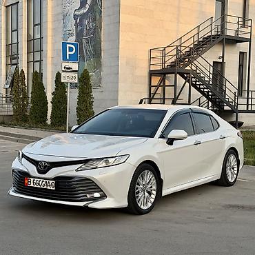 tang l: Toyota Camry: 2018 г., 2.5 л, Автомат, Бензин, Седан — 1