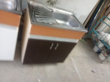 Mətbəx mebeli: MOYKA SATIRAM cox yaxşı vəzyətdədir hec bir problemi yoxdur — 8