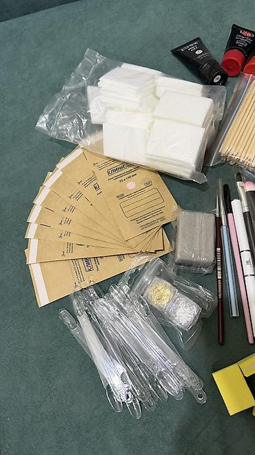 Другое оборудование для салонов красоты: Продаю Набор для маникюра!!!!
+Сумка — 5