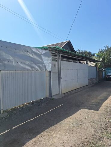 продаю дом бектоо: Дом, 126 м², 6 комнат, Собственник