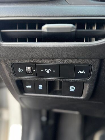 Hyundai: Hyundai Sonata: 2019 г., Седан — 10