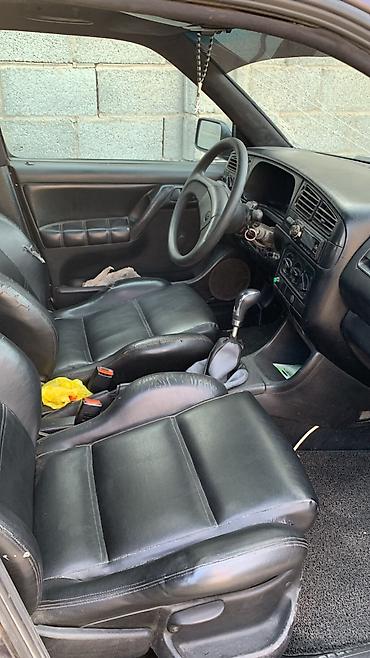 saab 93: Volkswagen Golf: 1993 г., 1.6 л, Механика, Бензин, Хэтчбэк — 4