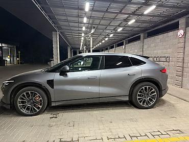сколько стоит tesla: Электромобиль кросс-купе, серый металлик Основные особенности: - — 4