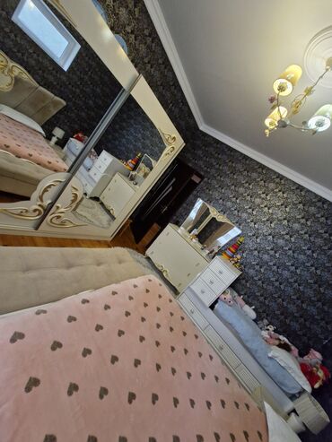 Həyət evləri və villaların satışı: M.Ə. Rəsulzadə qəs. 5 otaqlı, 200 kv. m, Kredit yoxdur, Yeni təmirli -da lalafo.az — 16 Həyət evləri və villaların satışı: M.Ə. Rəsulzadə qəs. 5 otaqlı, 200 kv. m, Kredit yoxdur, Yeni təmirli — 16