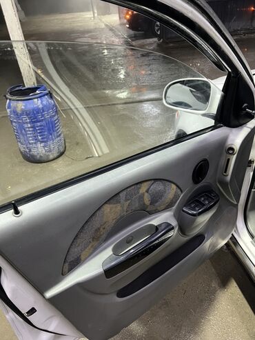 Daewoo: Daewoo Kalos: 2002 г., 1.5 л, Механика, Бензин, Хэтчбэк — 9