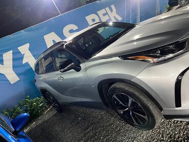 аутлендер оутлендер аиртрек айртрек: Представляем внедорожник Toyota Highlander в серебристом цвете