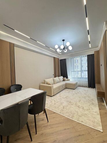 стол для растяжки спины: 2 комнаты, 45 м²