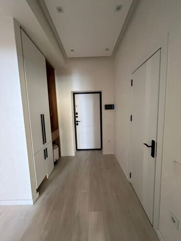 Uzunmüddətli kirayə mənzillər: Müasir dizaynda tam mebel və texnika ilə təchiz olunmuş 2 otaqlı — 7