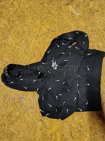 Gornji i donji deo: Prodajem nike originale razne haljina ranac trenerke duksevi na lalafo.rs — 20 Gornji i donji deo: Prodajem nike originale razne haljina ranac trenerke duksevi — 20