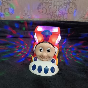 Игрушки: Продаю много детских игрушек Этот игрушечный мусоровоз в ярком — 2