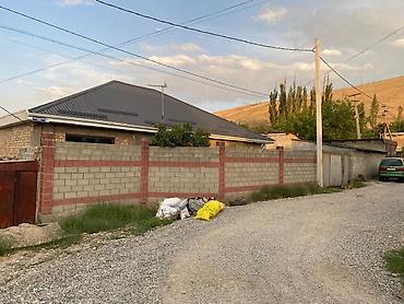 Үйлөрдү сатуу: 5 бөлмө, 130 м², 6 соток, Бишкек, Жогорку Орок а. Менчик ээси — 9