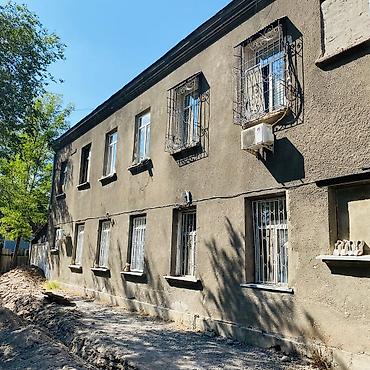переоформление: 1 комната, 27 м², Пишпек Индивидуалка, 1 этаж, Требуется ремонт — 1