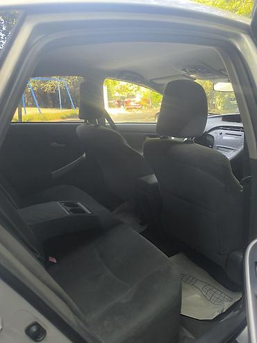 лабовой: Toyota Prius: 2011 г., 1.8 л, Вариатор, Гибрид, Хэтчбэк — 6
