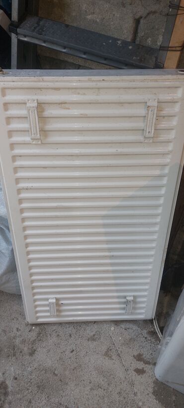 Radiatorlar: İşlənmiş Panel Radiator Ünvandan götürmə, Zəmanətli, Kredit yoxdur