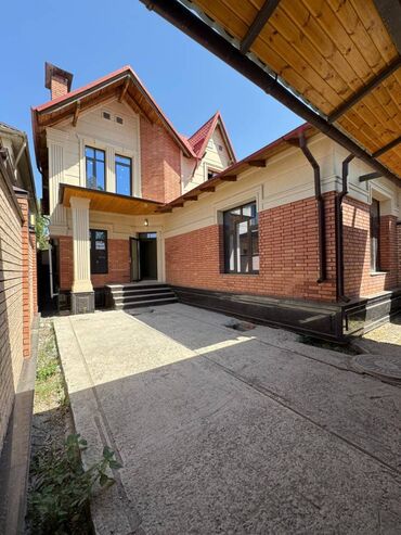 продаю дом алматинская фрунзе: Дом, 220 м², 7 комнат, Агентство недвижимости, Косметический ремонт