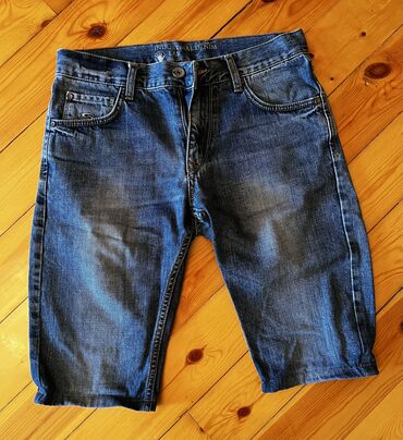 Köynəklər: Koynekler Her biri 5 manat hamisini alan olsa yenede endirim ederiy — 11