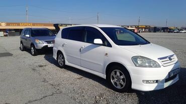 Toyota: Toyota Ipsum: 2003 г., 2.4 л, Автомат, Бензин, Минивэн