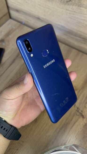 Мобильные телефоны: Samsung A10s, Б/у, 32 ГБ