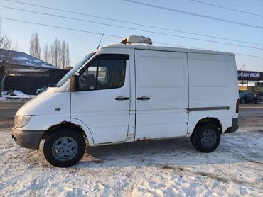 авто с: Mercedes-Benz : 2003 г., 2.2 л, Механика, Дизель, Фургон