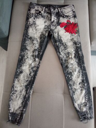 crane ski pantalone: Zara farmerice preslatke!